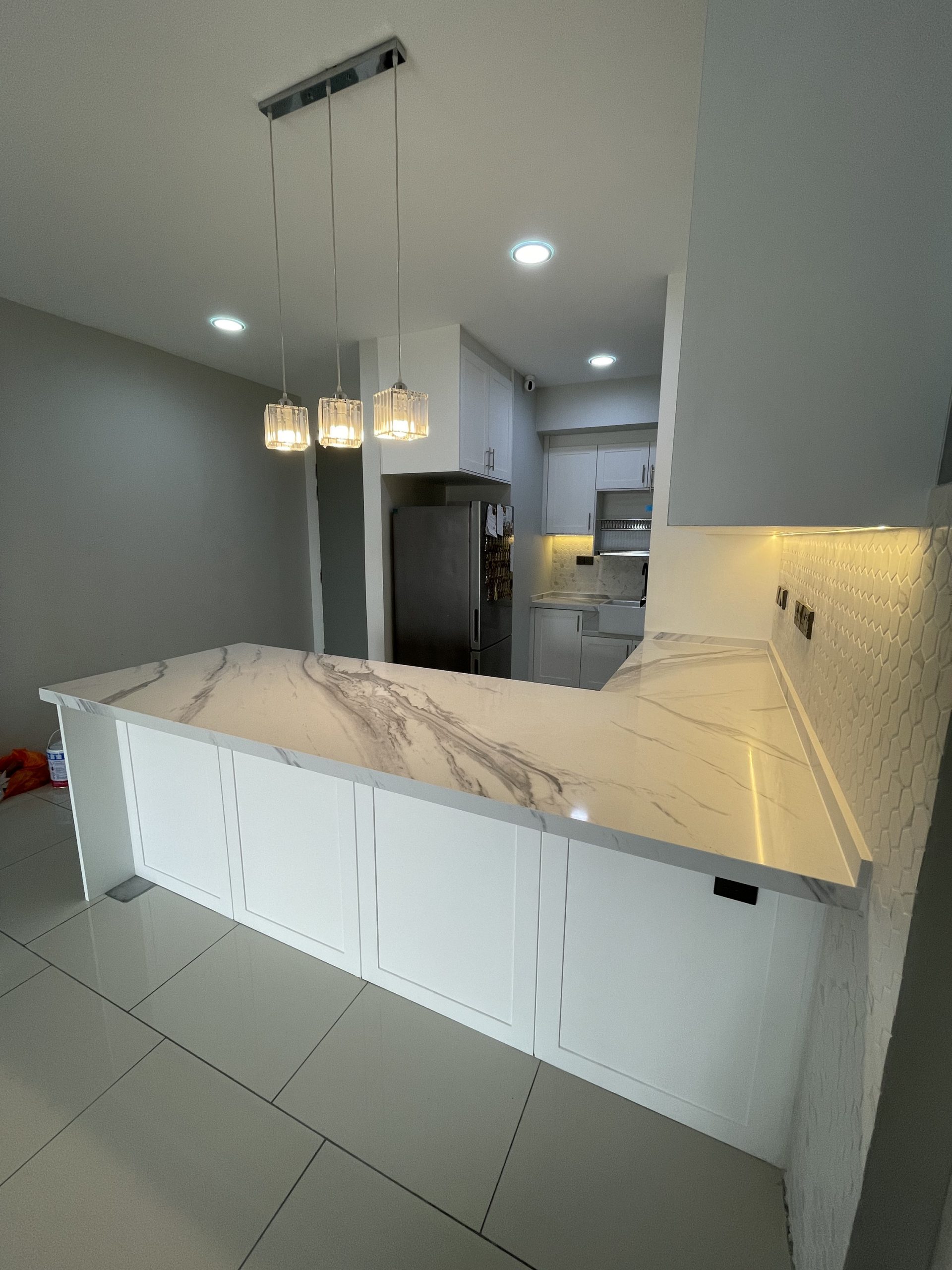 kabinet material Nyatoh Solid Wood