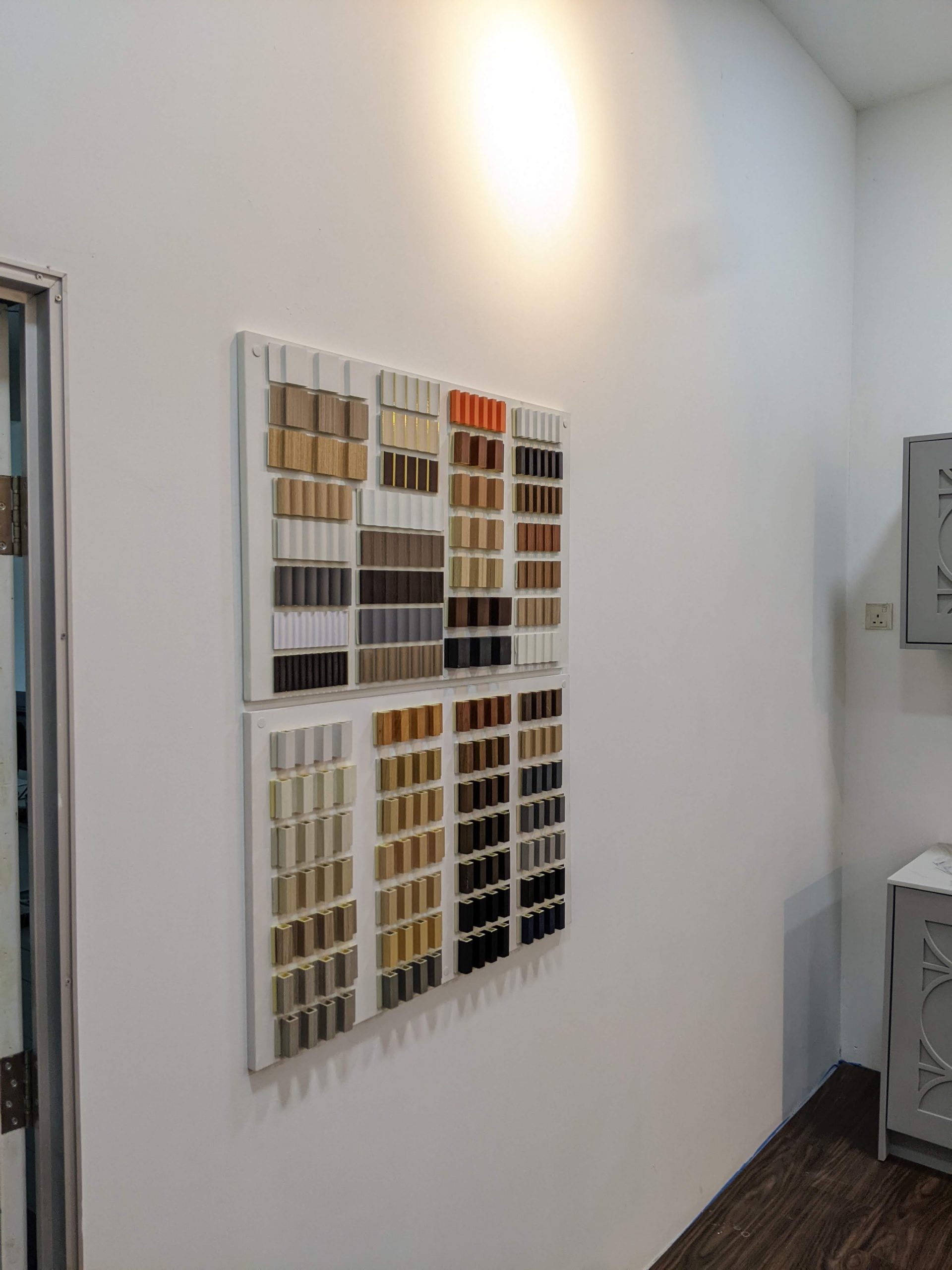 showroom kitchen cabinet
