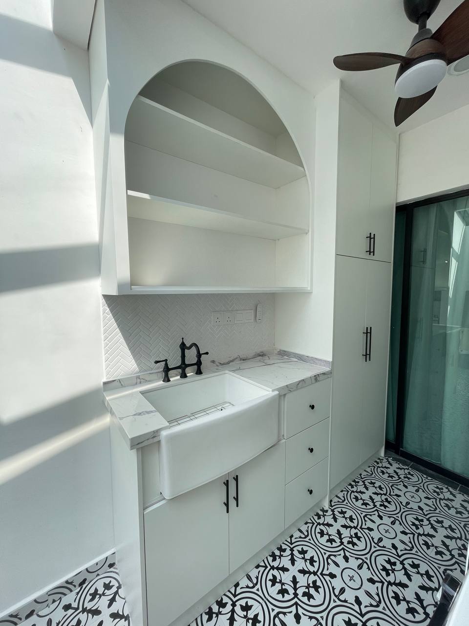 Kabinet dapur nilai