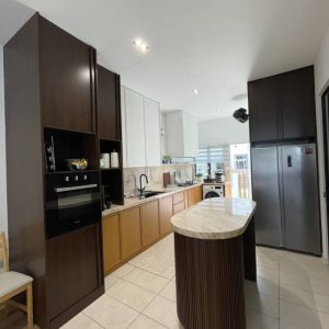 kabinet dapur laminate