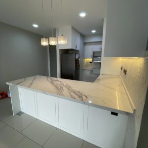 kabinet dapur quartz tabletop