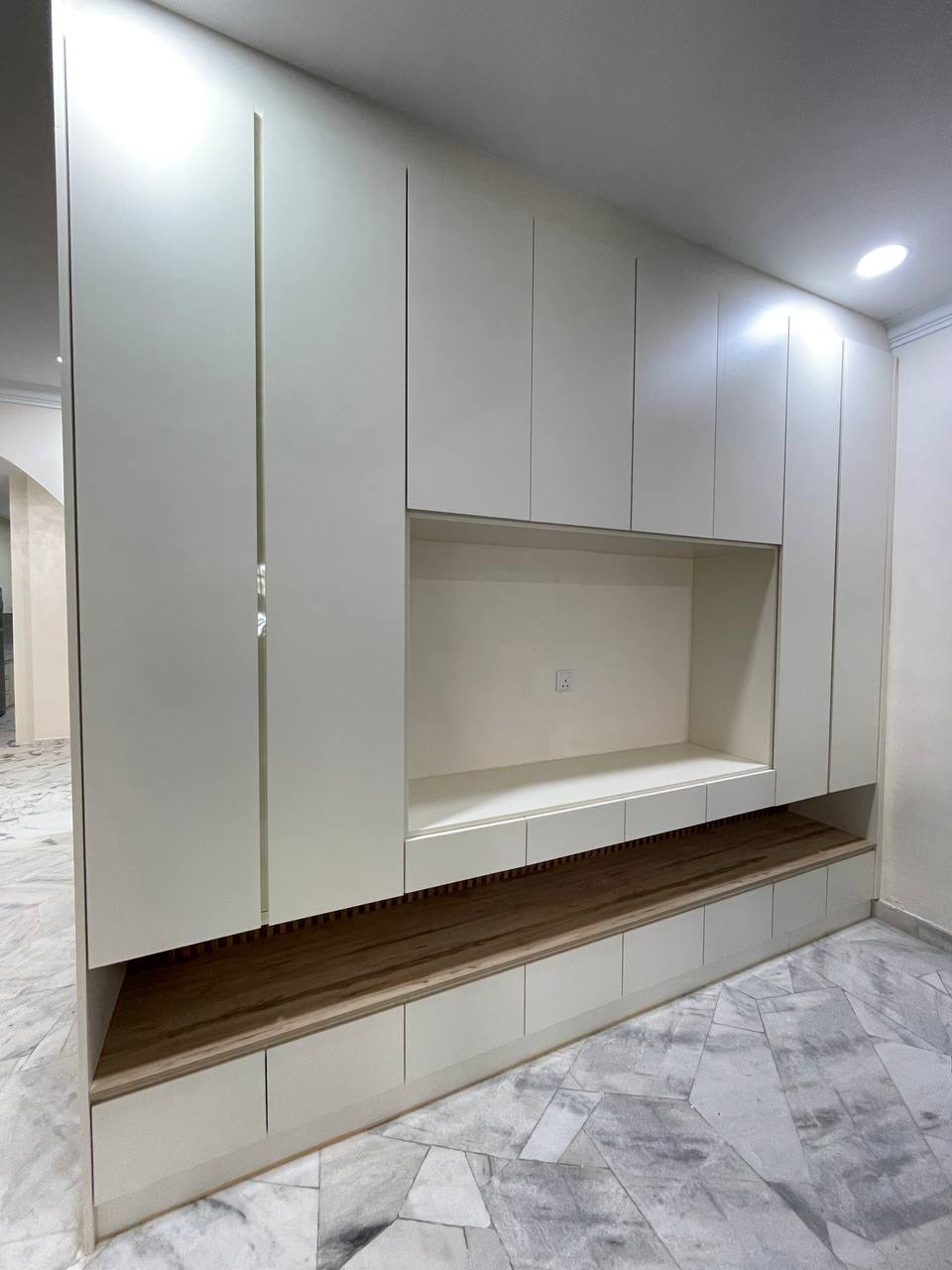 Melamine TV cabinet with tall storage